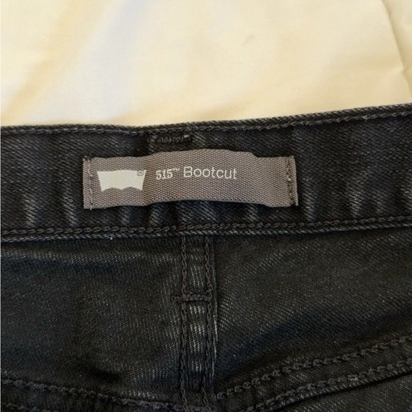 Levis 515 Bootcut Womens Jeans Black Sz 12 M 34 x 31.5 Stretch Mid Rise - Picture 2 of 3